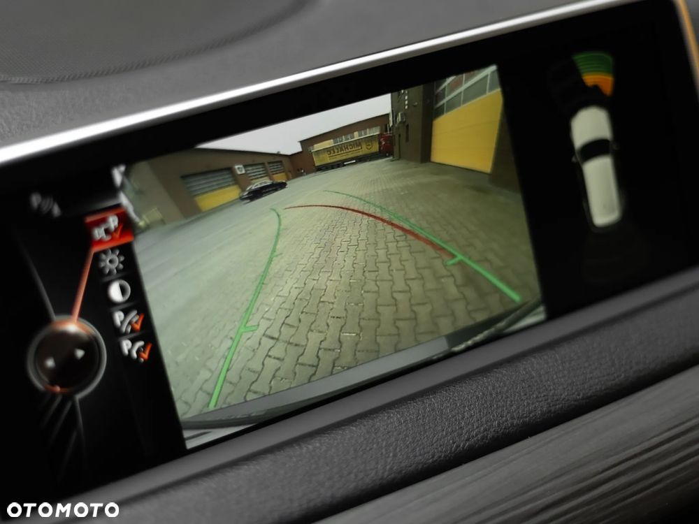 BMW X5 xDrive25d - 18