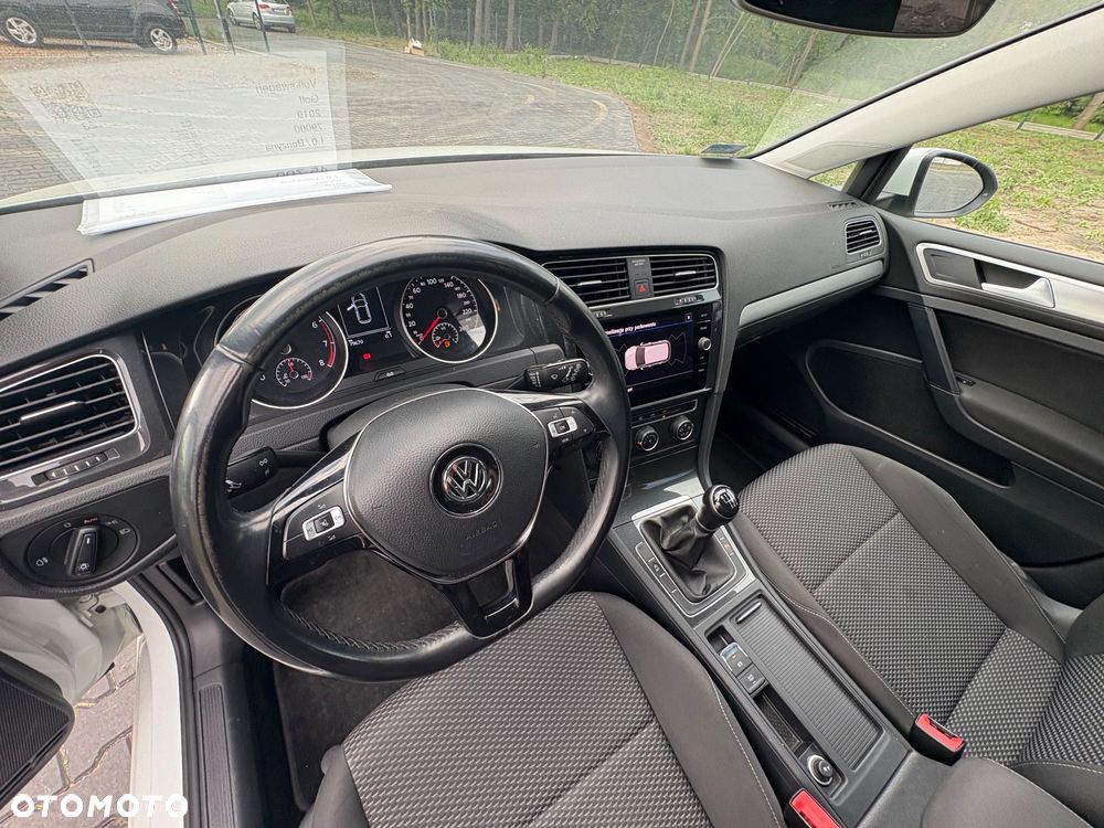 Volkswagen Golf 1.0 TSI Comfortline - 22