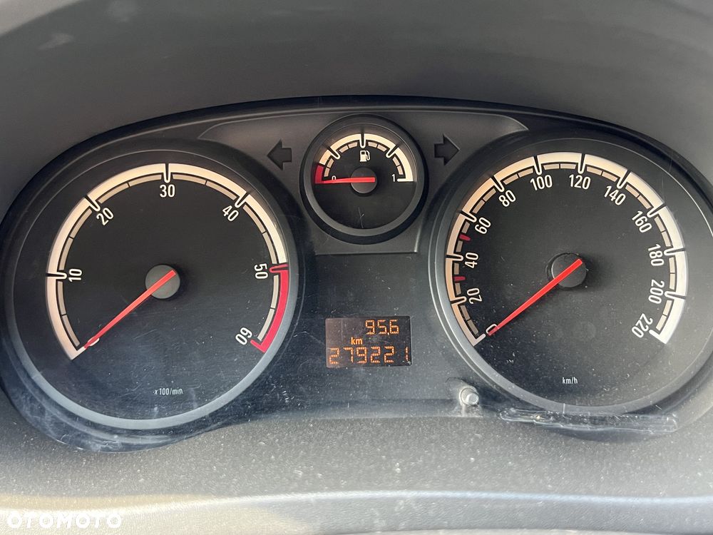 Opel Corsa 1.3 CDTI Enjoy - 11