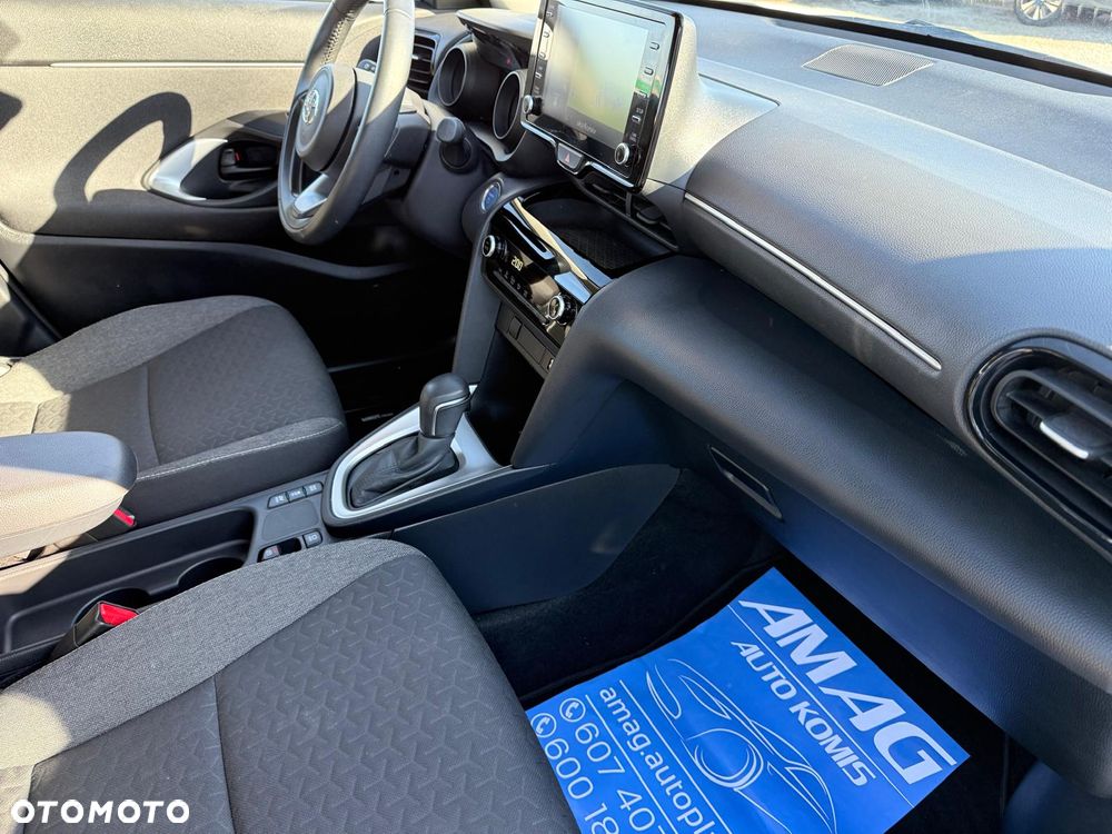 Toyota Yaris Cross 1.5 VVT-i - 17