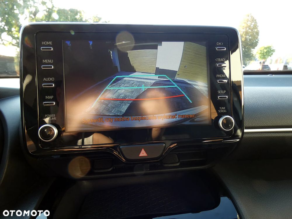 Toyota Yaris Cross Hybrid 1.5 Comfort 4x4 - 25