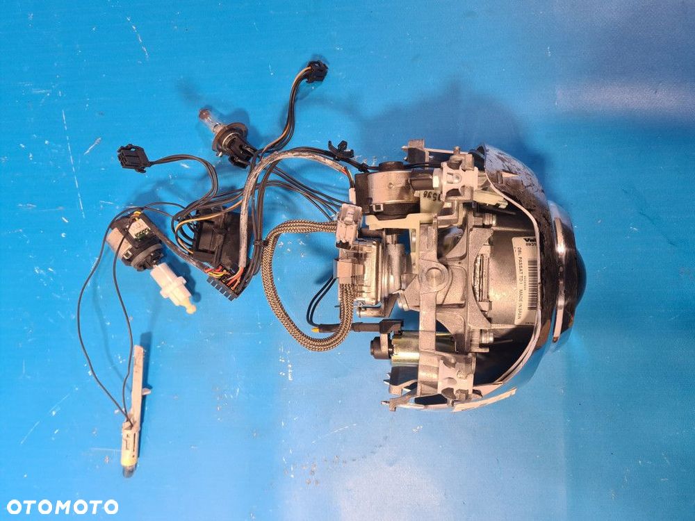 VW PASSAT B6 REFLEKTOR LEWY BI XENON SOCZEWKA - 3