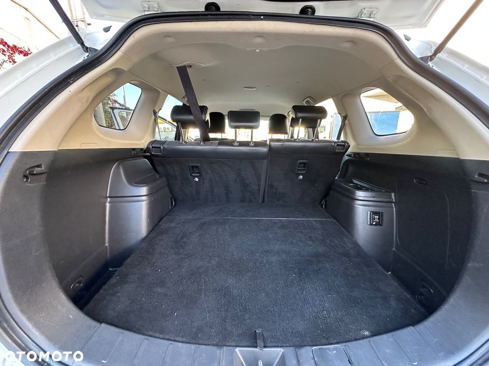 Mitsubishi Outlander - 15