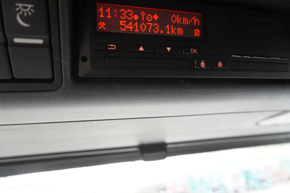 MAN TGS 35.420 8×2 / Rama 6,4 m / 3 osie skrętne / 2 sztuki - 4