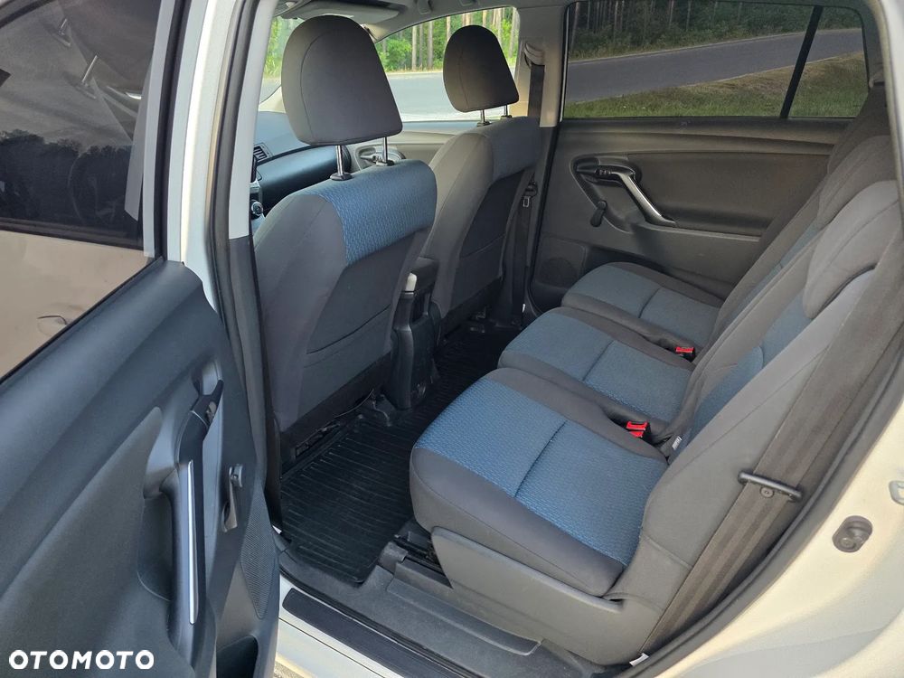 Toyota Verso 1.6 D-4D Active - 12