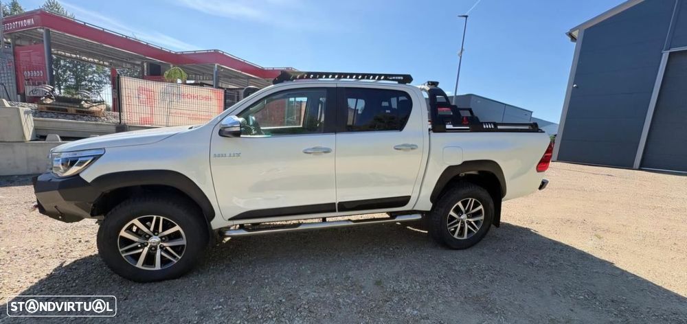 Toyota Hilux 4x4 Cabine Dupla Auto S&S Executive - 2