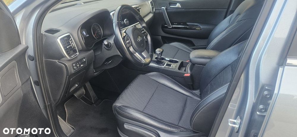 Kia Sportage - 10