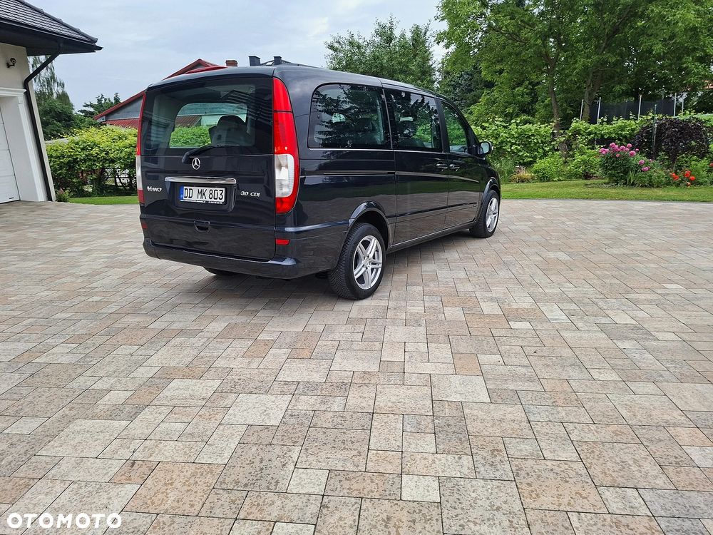 Mercedes-Benz Viano - 24
