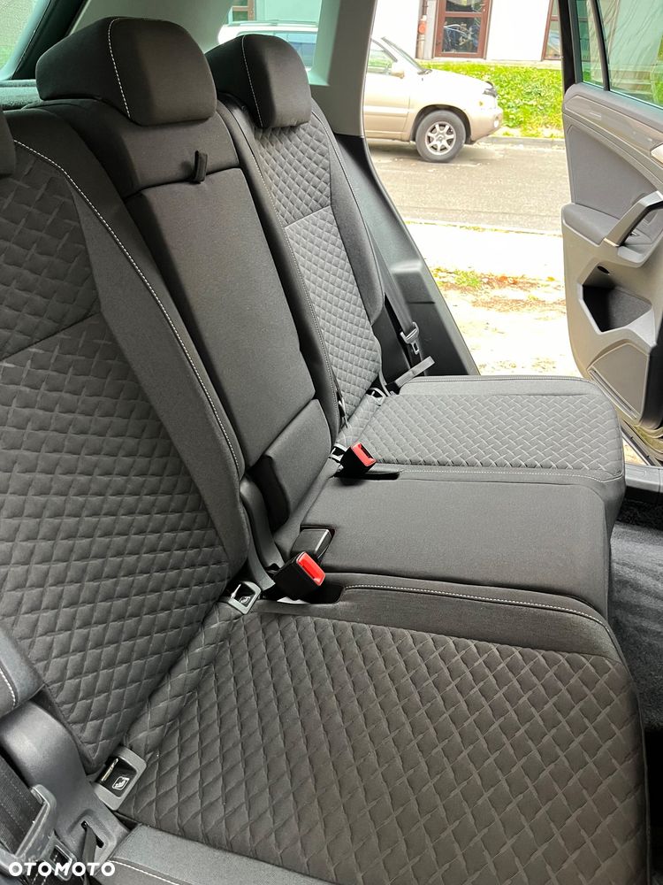 Volkswagen Tiguan - 14
