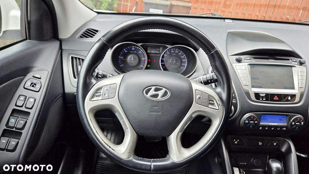 Hyundai ix35 2.0 CRDi 4WD Automatik Premium - 25