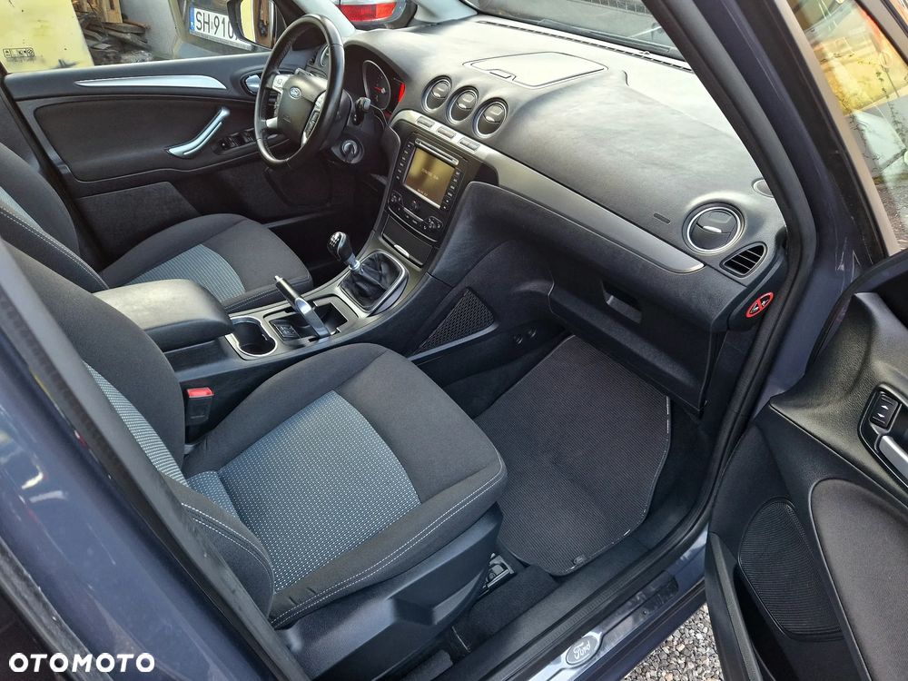 Ford Galaxy 2.0 TDCi Platinium X - 16