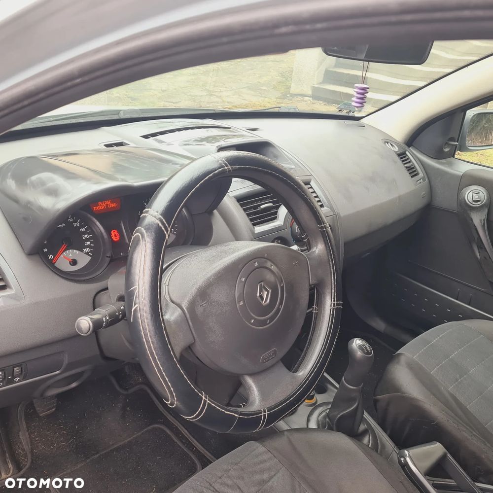 Renault Megane 1.4 Confort Authentique - 6