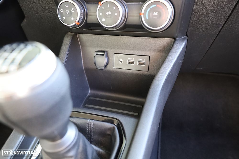 Renault Clio 1.5 Blue dCi Evolution - 18