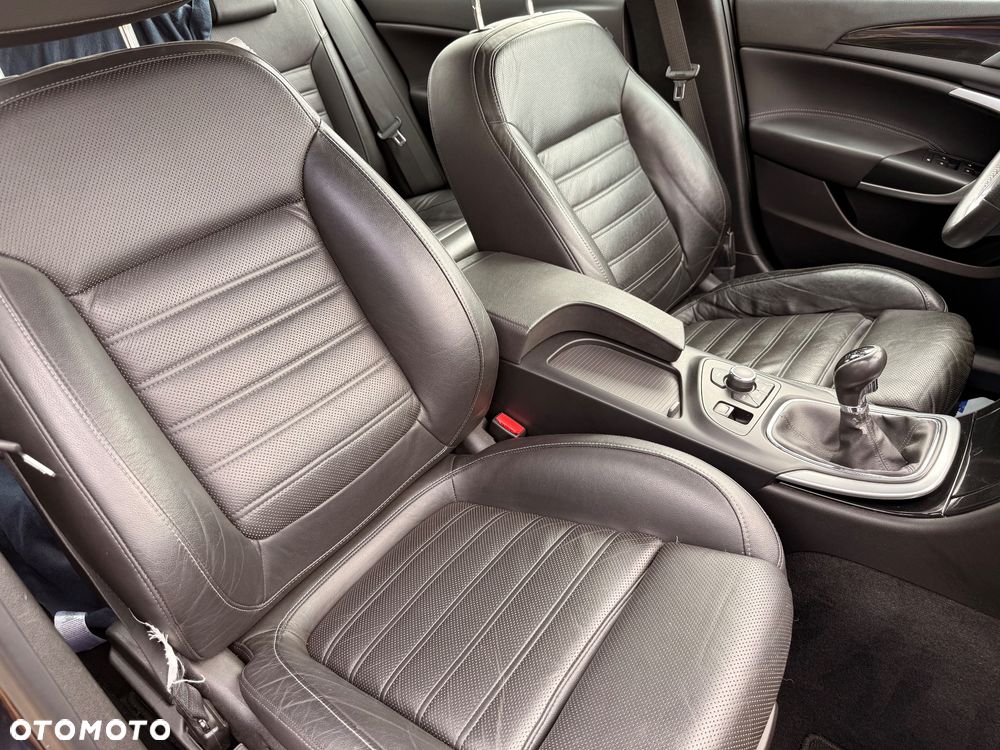 Opel Insignia 2.8 T V6 Cosmo 4x4 - 23