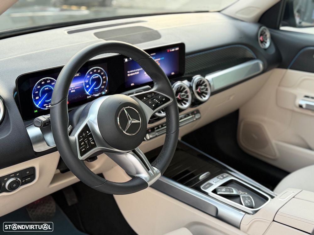 Mercedes-Benz EQB 250 Electric Art - 15