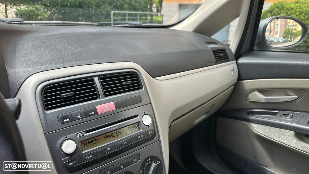 Fiat Grande Punto 1.3 M-Jet Emotion - 14