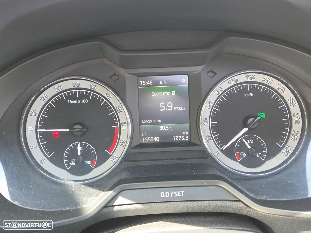 Skoda Octavia Break 2.0 TDI Elegance DSG - 5