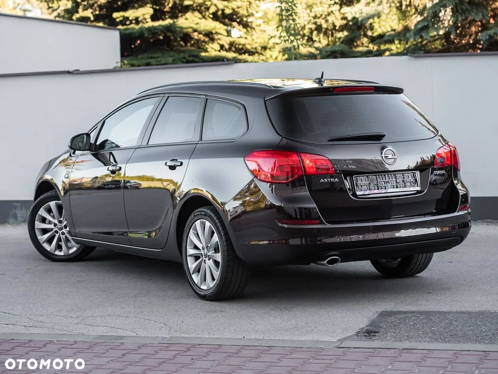 Opel Astra 1.4 Turbo - 14