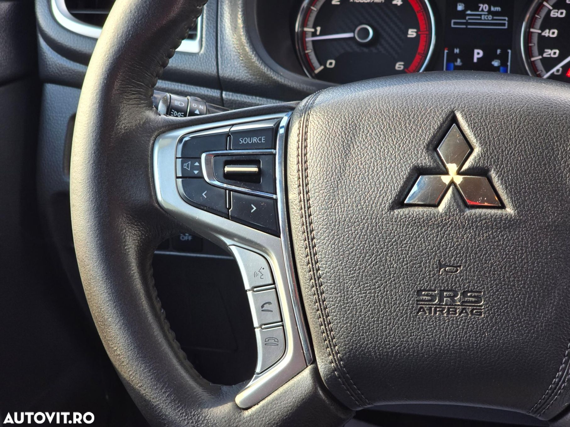 Mitsubishi L200 Double Cab 2.2 DI-D A/T Instyle - 12