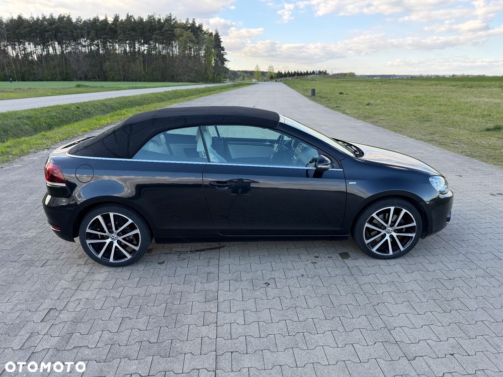 Volkswagen Golf - 10