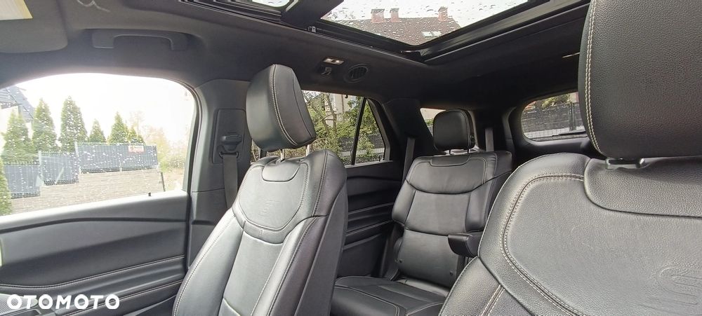 Ford Explorer 3.0 EcoBoost PHEV 4WD ST-Line - 16