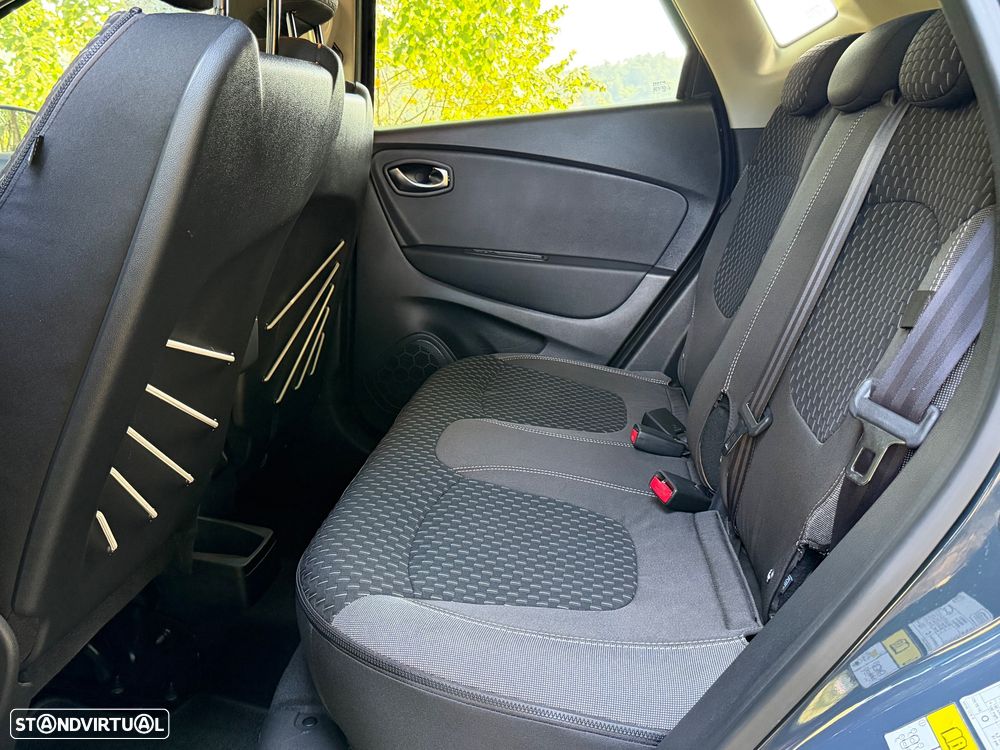 Renault Captur 1.5 dCi Exclusive - 21