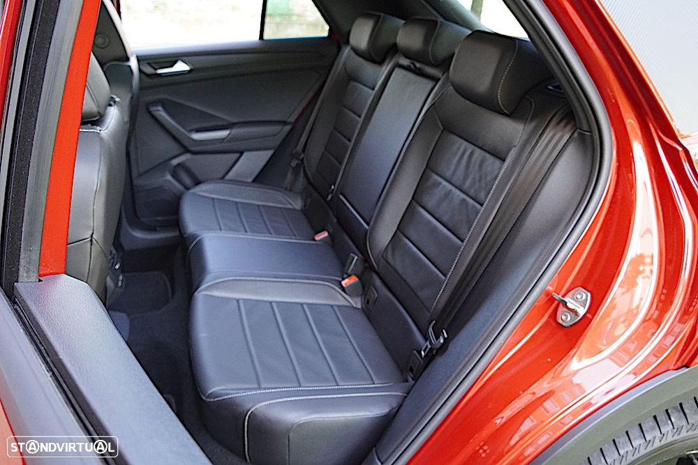 VW T-Roc 2.0 TDI R-Line DSG - 19