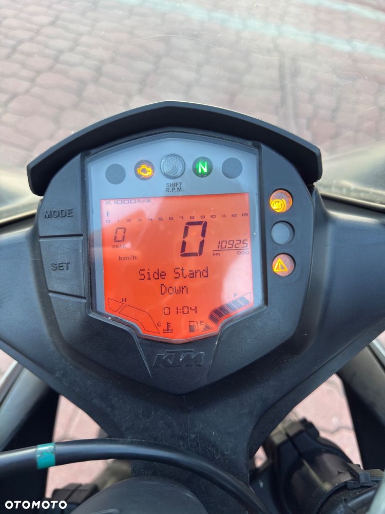 KTM RC 125 - 6