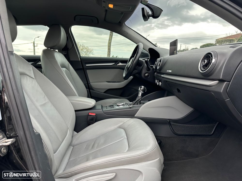 Audi A3 Sportback 1.6 TDI S tronic design - 46