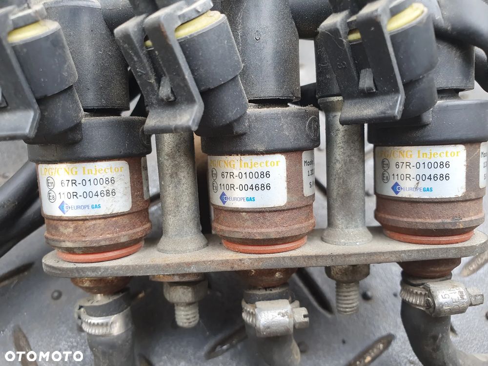 LISTWA WTRYSKOWA LPG 67R010086 6 CYLINDRÓW KOMPLET LPG CNG - 2