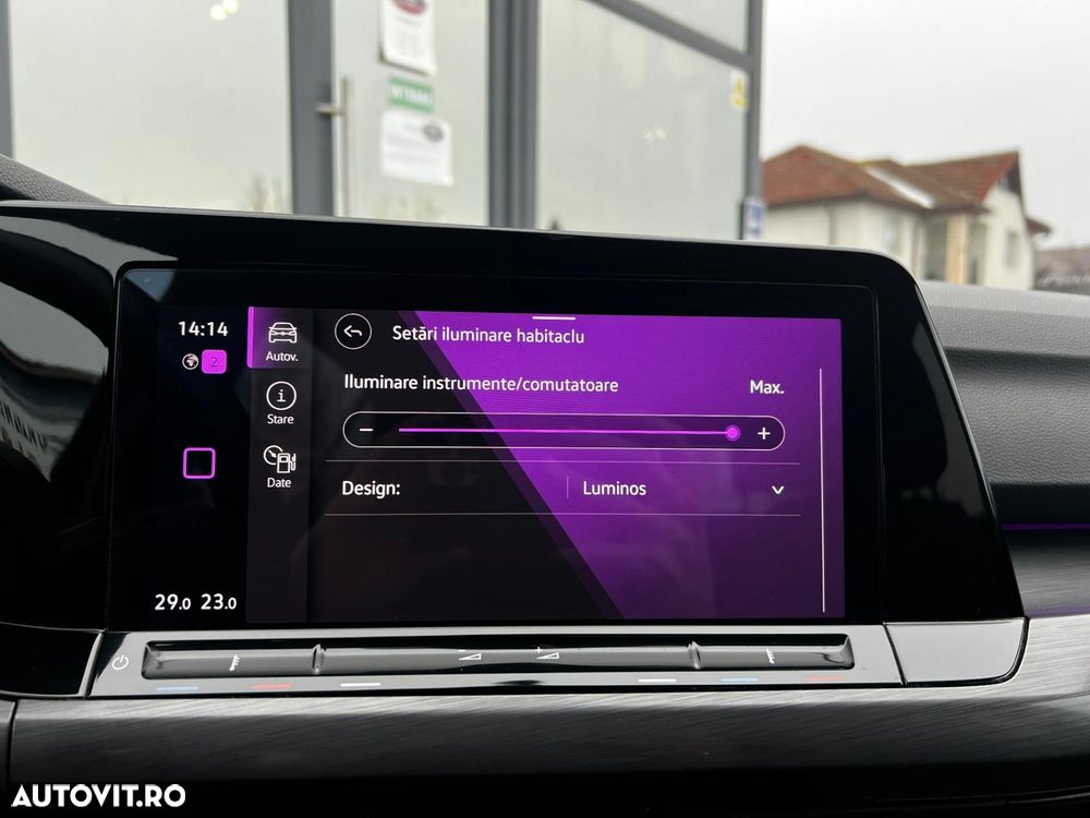 Volkswagen Golf - 28