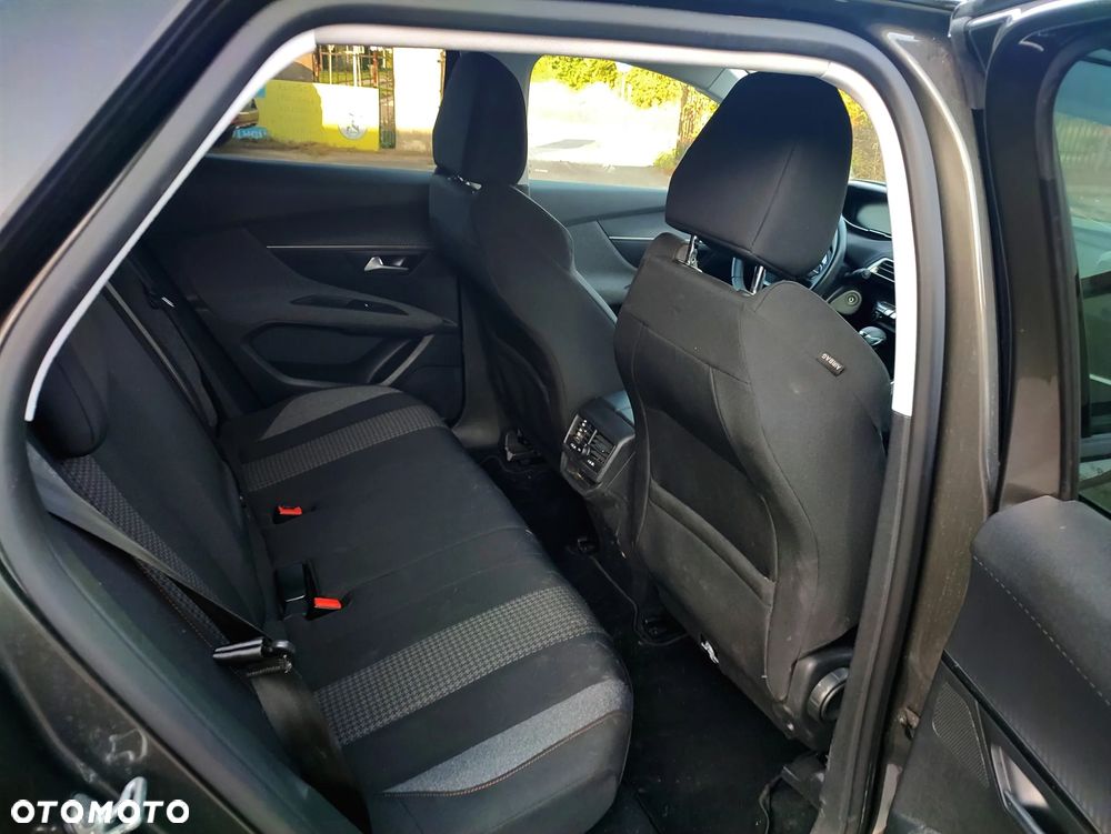 Peugeot 3008 PureTech 130 Stop & Start GPF Active Business-Paket - 11