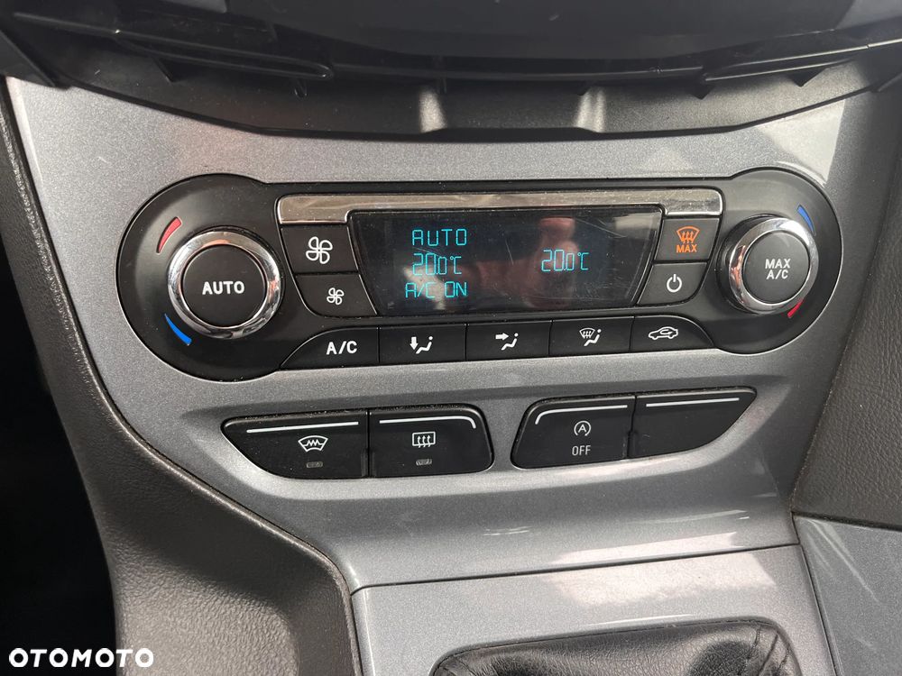 Ford Focus 1.6 EcoBoost Start-Stopp-System Titanium - 34
