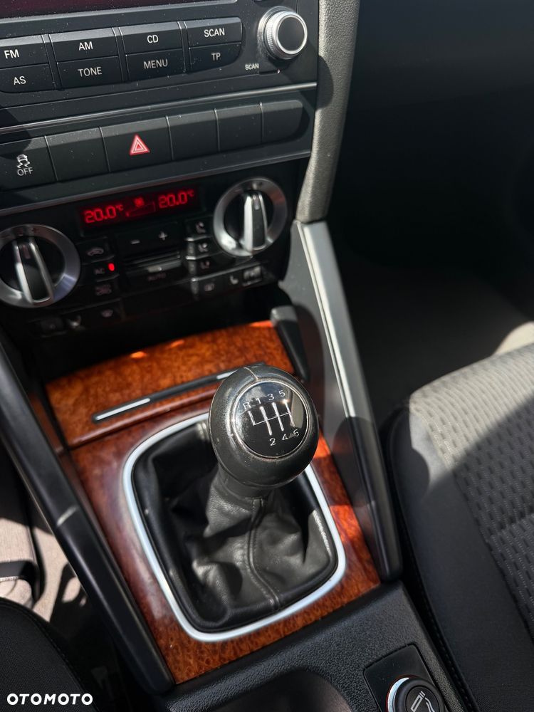 Audi A3 Sportback 2.0 TFSI Attraction - 20