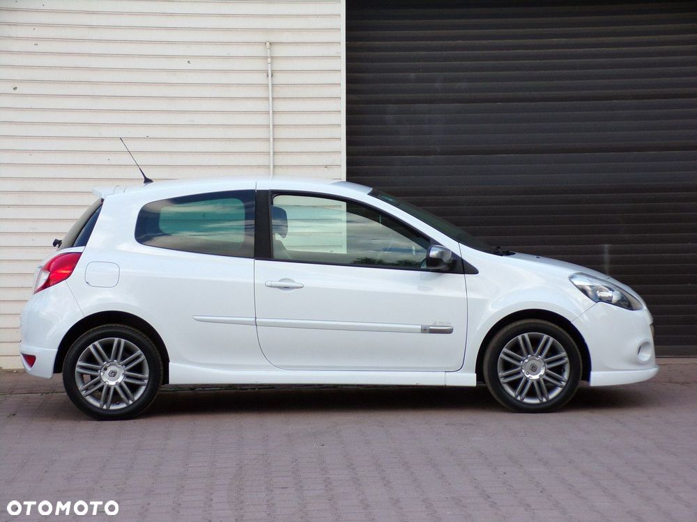Renault Clio - 4