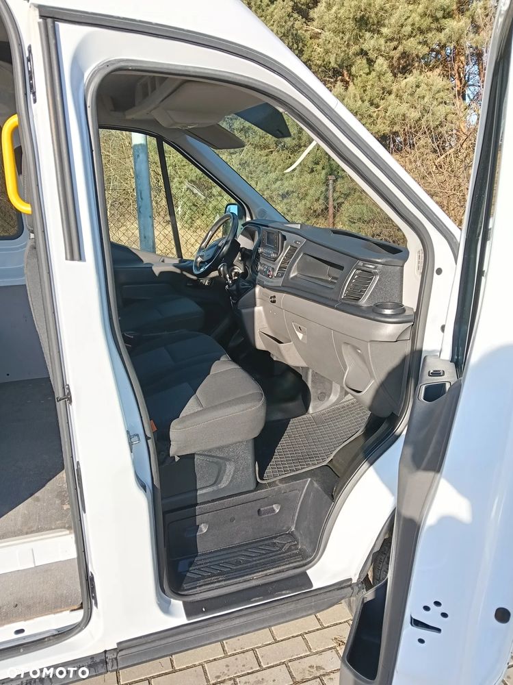 Ford Transit Mk8 - 13