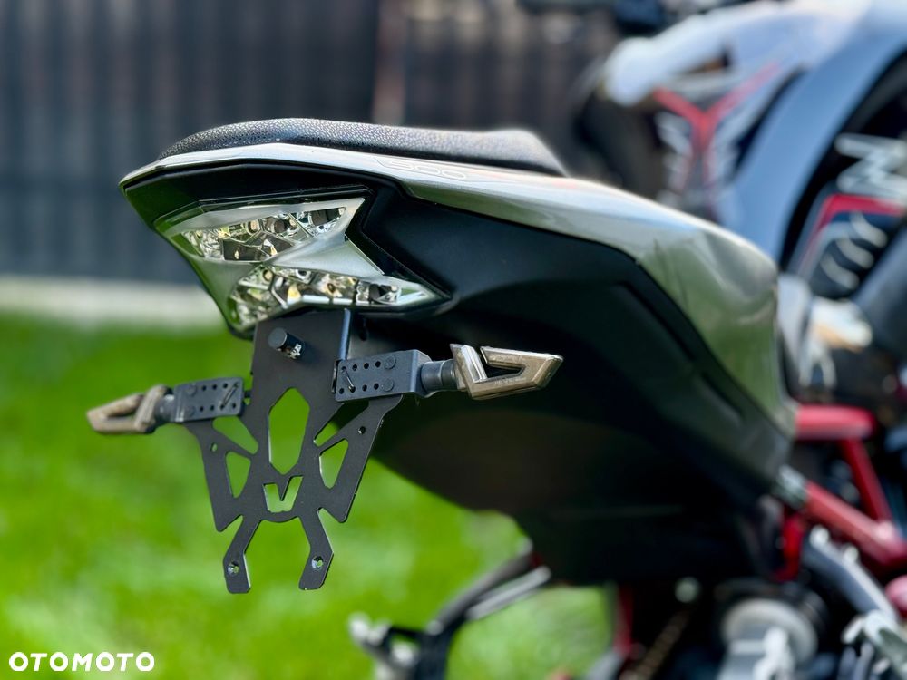 Kawasaki Z 900 - 24
