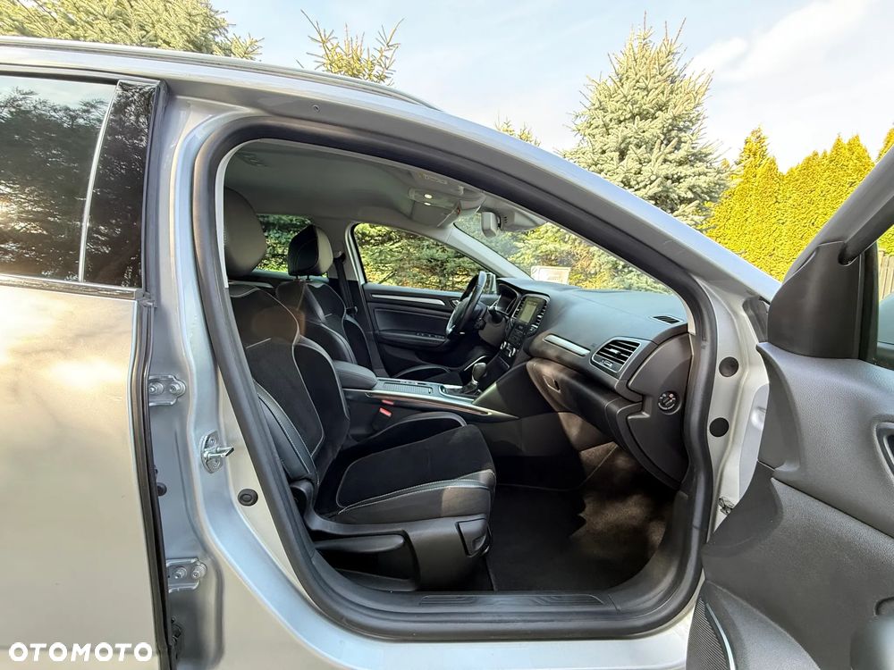 Renault Megane TCe 140 GPF EDC INTENS - 26