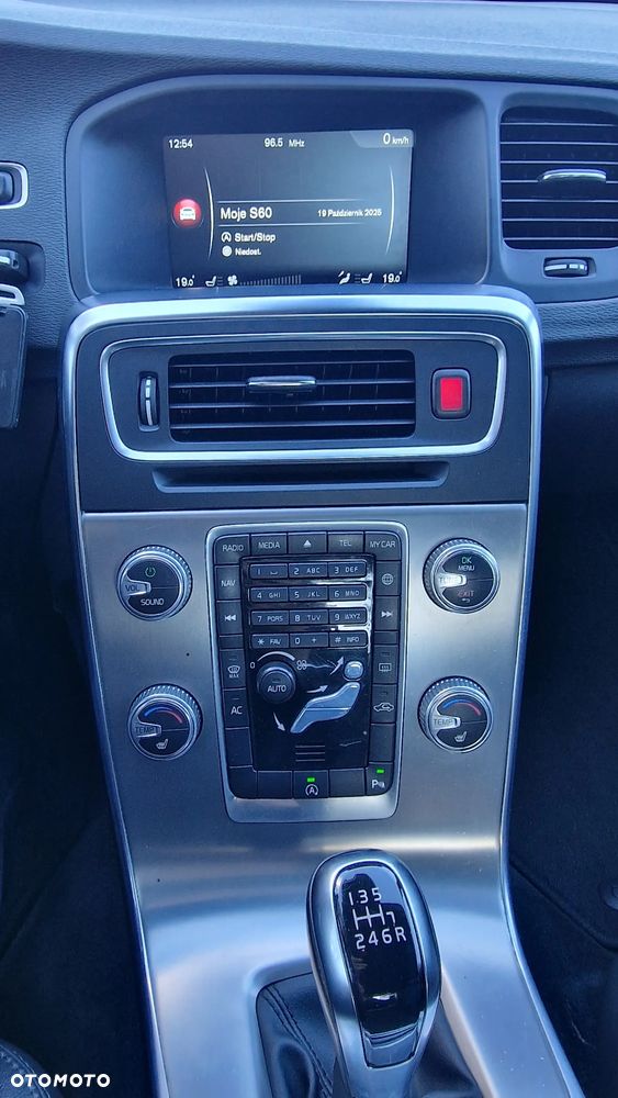 Volvo S60 D4 Summum - 34