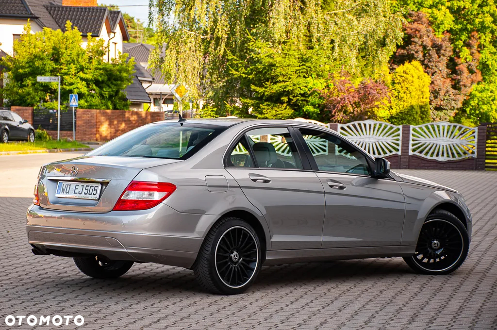 Mercedes-Benz Klasa C - 19