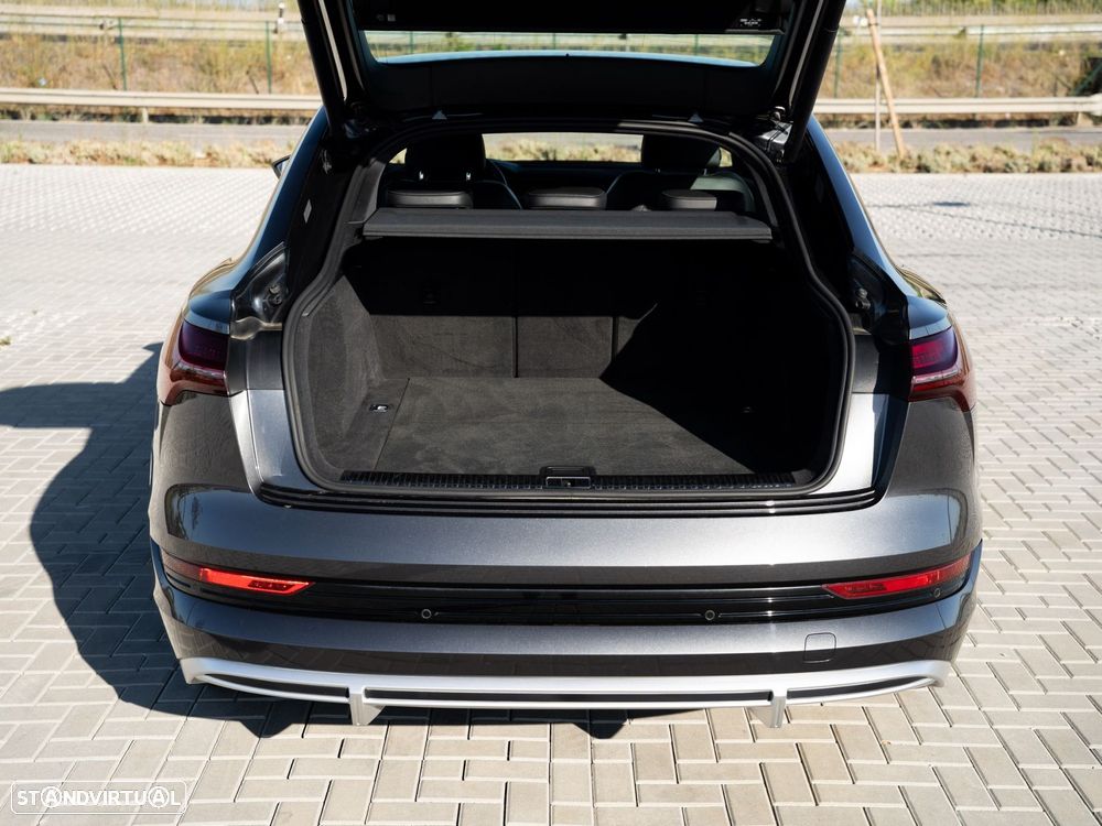 Audi e-tron Sportback 55 quattro S line - 11