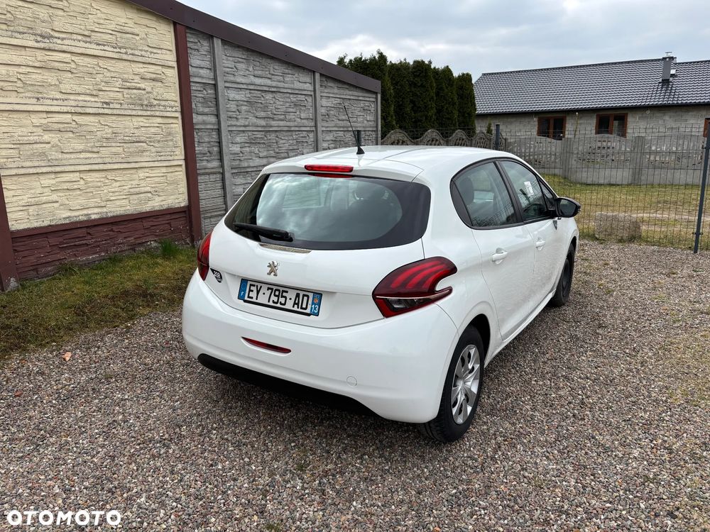 Peugeot 208 PureTech 68 Like - 5
