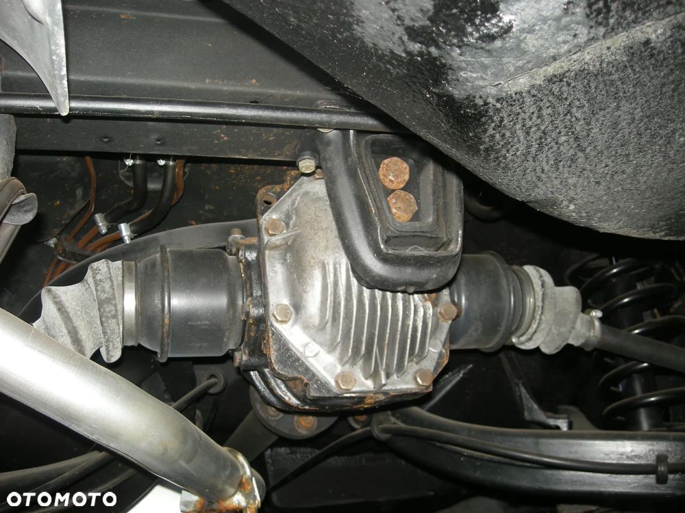 Mercedes-Benz W123 - 31