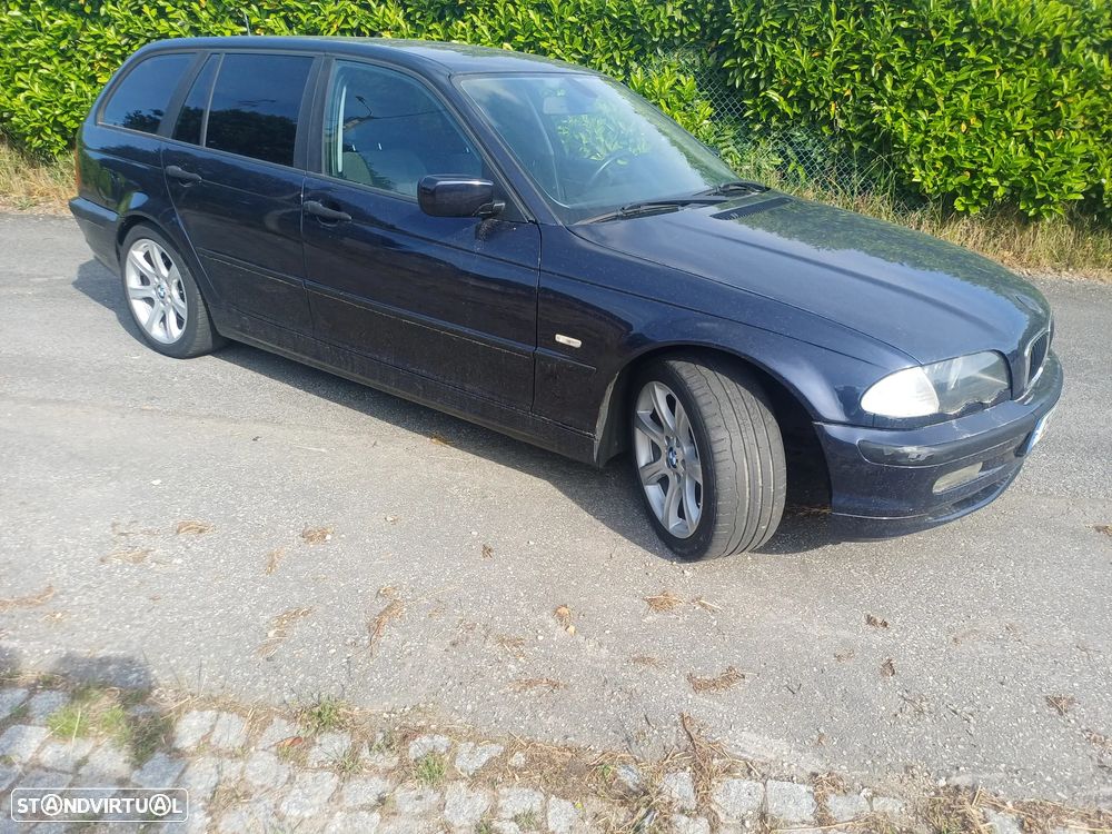 BMW 320 d Touring - 4