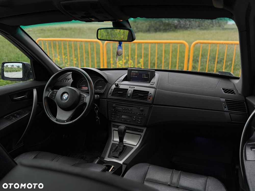 BMW X3 - 11