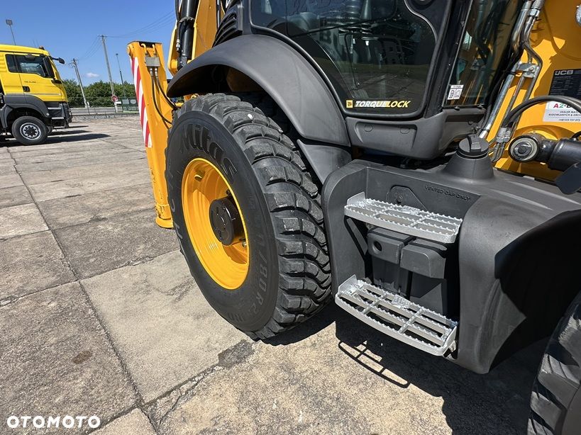 JCB 4CX ECO - 36