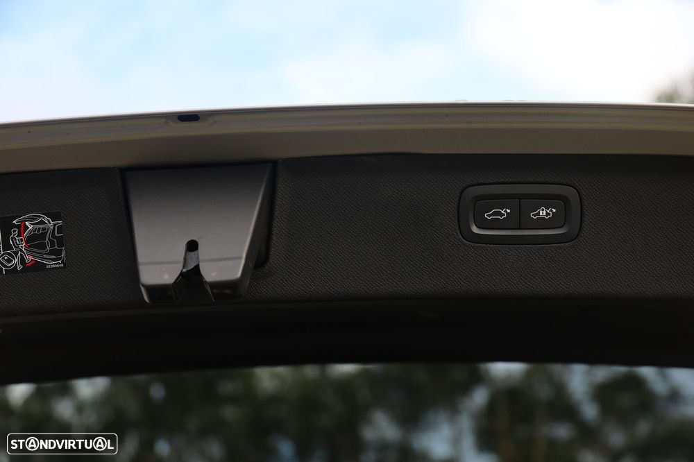 Volvo XC 90 2.0 T8 PHEV Ultra Bright AWD - 6