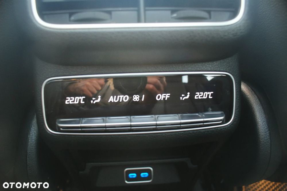 Mercedes-Benz GLE - 19