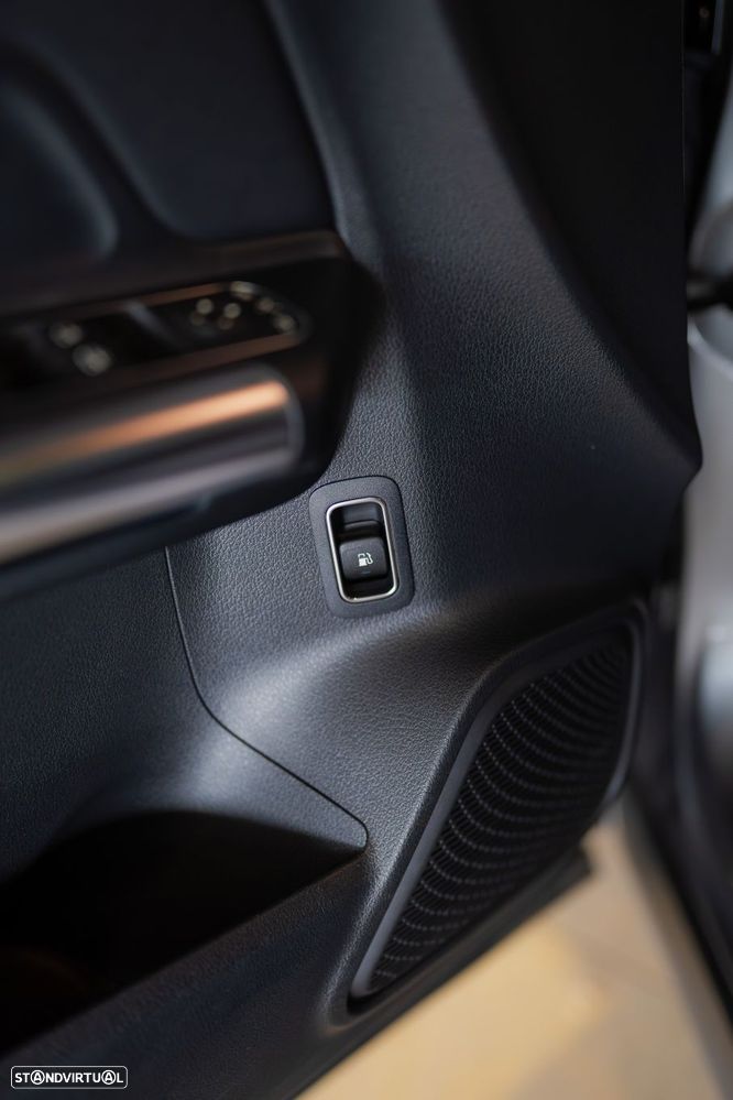 Mercedes-Benz GLA 250 e Business Solutionss Grande Frota - 23