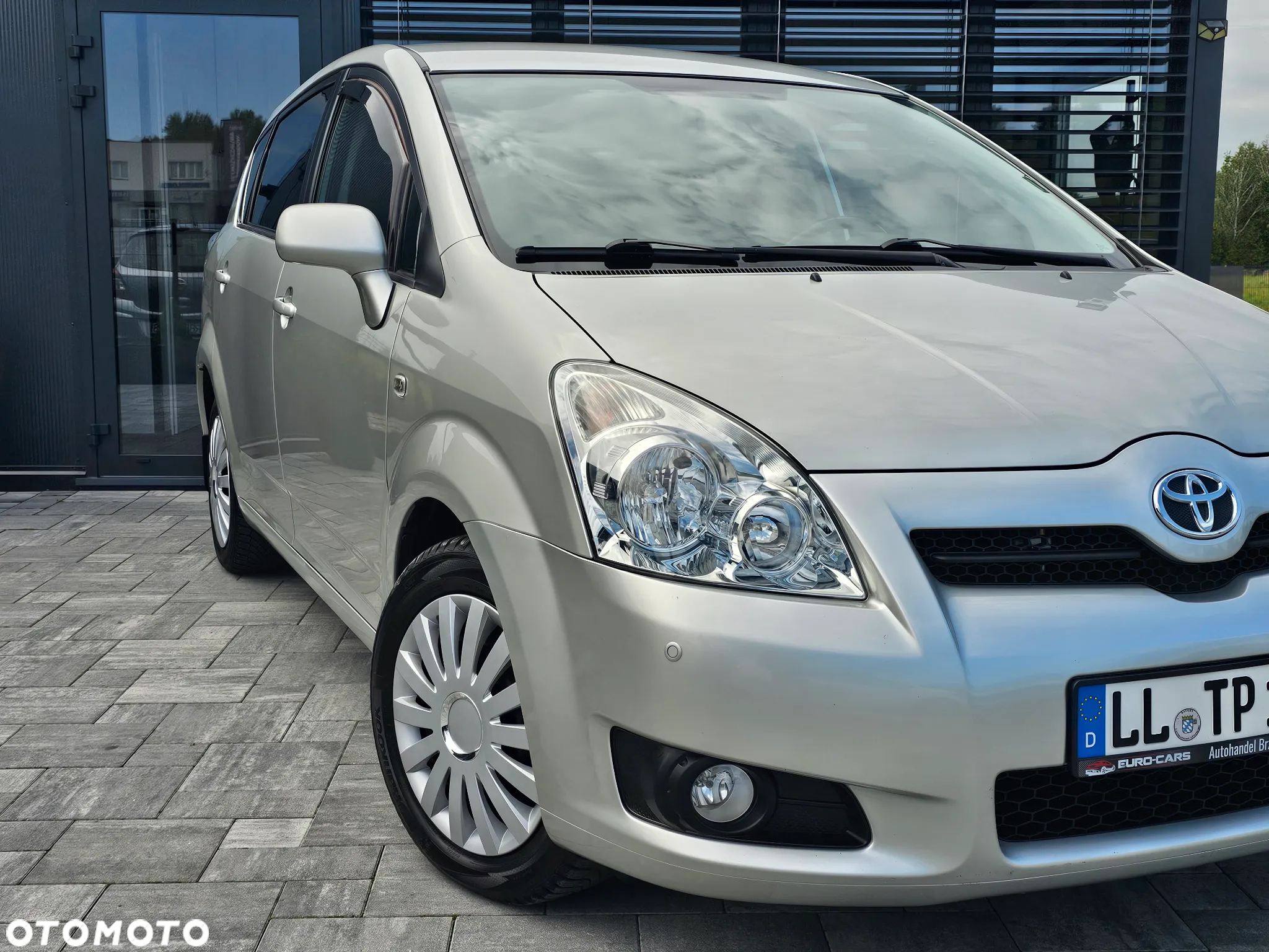 Toyota Corolla Verso 1.8 Sol - 16